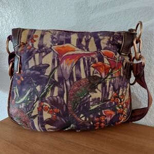 Sakroota Camelion Desigb Bag Hippi Nature The Sak Lily Tree